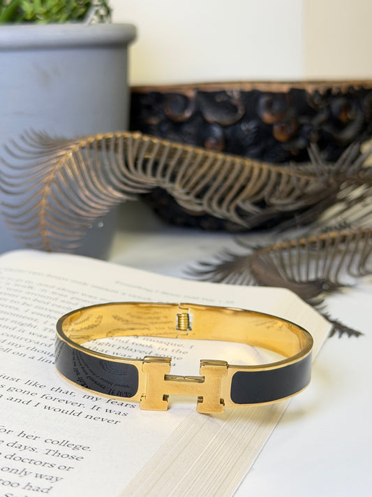 Black Hermes