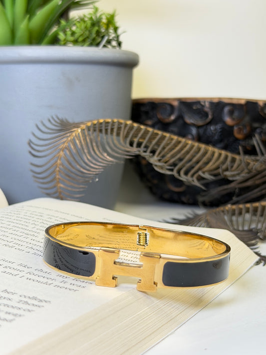 Black Hermes