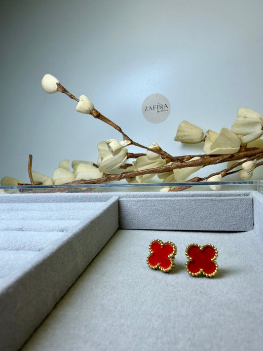 Red Clover Studs