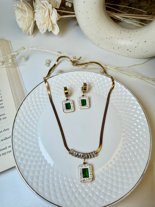 Emerald Royale Set