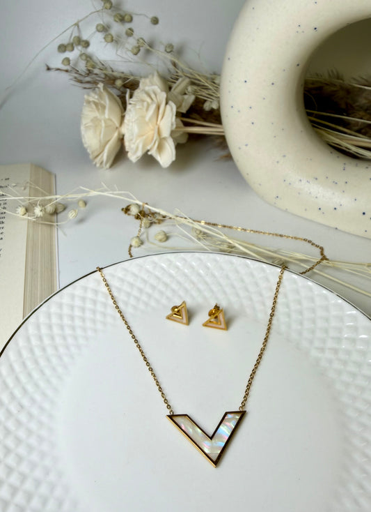 Ivory Bloom Set
