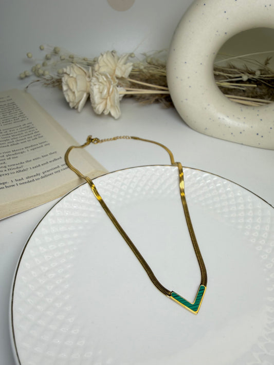 Green V Snake Chain